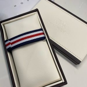 Daniel Wellington strap